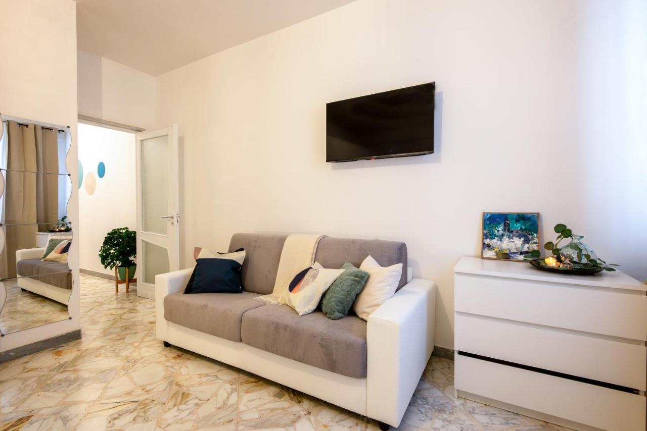 [Central Station] Elegant Apartment Bari Extérieur photo