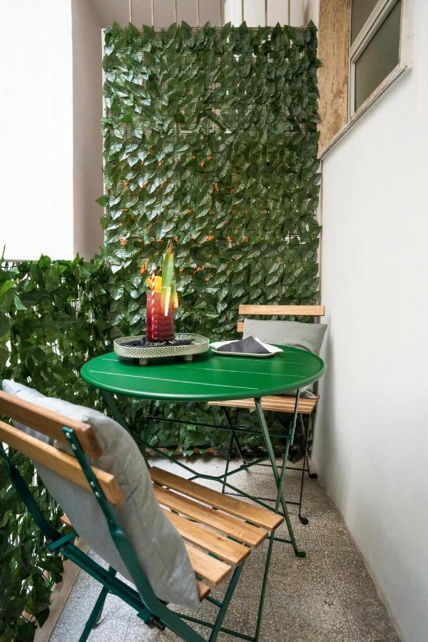 [Central Station] Elegant Apartment Bari Extérieur photo
